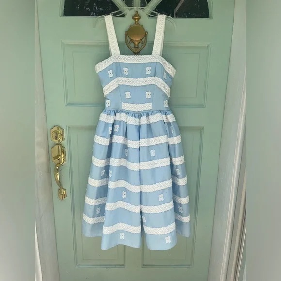 Unique Vintage Barbie Dress - Picture 3 of 4